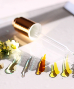 Alternative view of Golden Collagen Elixir with Vitamin C